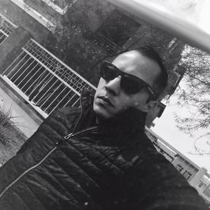 Meet your Posher, Daniel